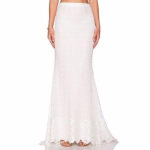 NEVER WORN Alice + Olivia Roth Lace Maxi Skirt